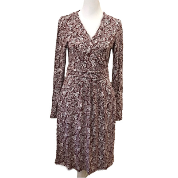 Boden surplice front dress with long sleeves.  Size 6 - Picture 1 of 6